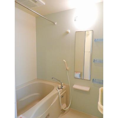 グラシオッソーレ　Ⅱ 103【管理NO：1-018533201-01030】 ★家具家電は申し込み後に搬入します★の物件画像
