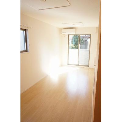 ランドマーク・Ｔ 101【管理NO：1-022579601-01010】 ★家具家電は申し込み後に搬入します★の物件画像
