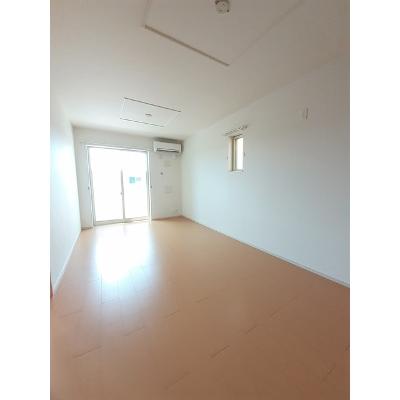 エルカーサⅡ 201【管理NO：1-018615002-02010】 ★家具家電は申し込み後に搬入します★ ★2026年09月中旬入居可能★の物件画像