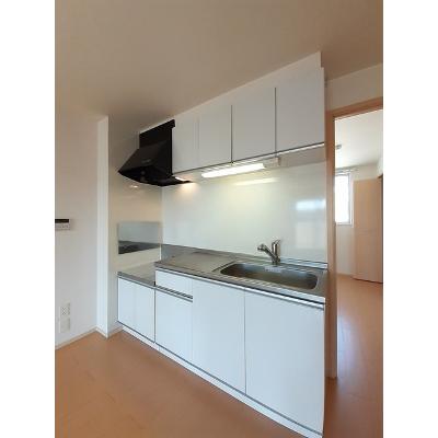 エルカーサⅡ 201【管理NO：1-018615002-02010】 ★家具家電は申し込み後に搬入します★ ★2026年09月中旬入居可能★の物件画像