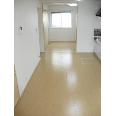 サンフラワー 102【管理NO：1-019215401-01020】 ★家具家電は申し込み後に搬入します 2026年08月下旬入居可能の物件画像