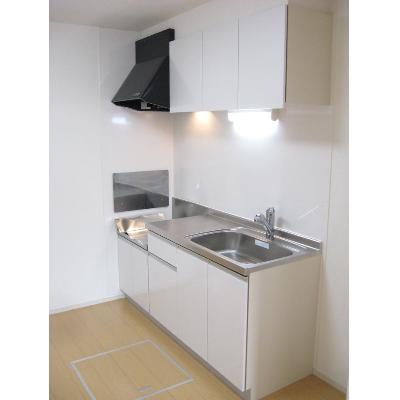 サンフラワー 102【管理NO：1-019215401-01020】 ★家具家電は申し込み後に搬入します 2026年08月下旬入居可能の物件画像