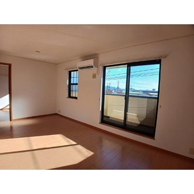 トラッド 201【管理NO：1-014866001-02010】 ★家具家電は申し込み後に搬入します★の物件画像