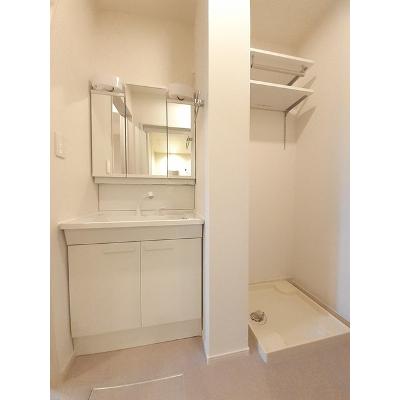 グローブ　Ｂ 201【管理NO：1-027445002-02010】 ★家具家電は申し込み後に搬入します★の物件画像