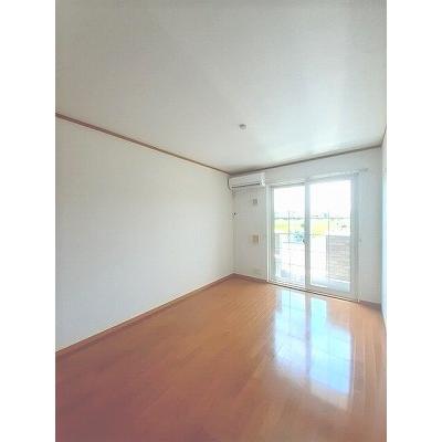 ヴィラージュⅣ 102【管理NO：1-013668801-01020】 ★家具家電は申し込み後に搬入します 2026年09月中旬入居可能の物件画像