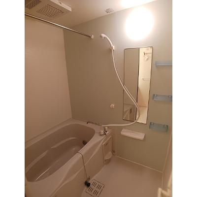 ロビン　Ｂ 103【管理NO：1-018743702-01030】 ★家具家電は申し込み後に搬入します★の物件画像