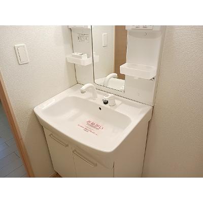 グリエンジュ 204【管理NO：1-017845901-02040】 ★家具家電は申し込み後に搬入します★の物件画像