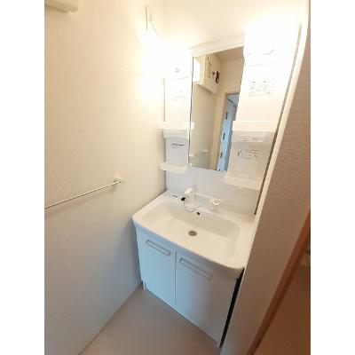 カーサ　アヴェニーレⅠ 201【管理NO：1-017857801-02010】 ★家具家電は申し込み後に搬入します 2026年09月中旬入居可能の物件画像