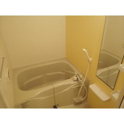 コッコラーレ 102【管理NO：1-016163201-01020】 ★家具家電は申し込み後に搬入します★の物件画像