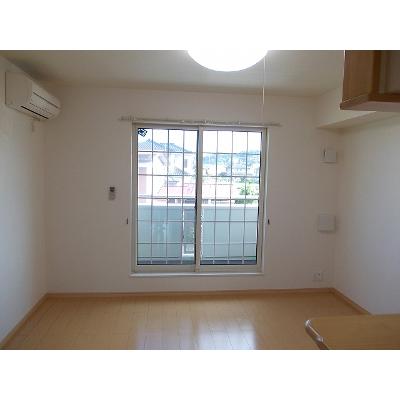 サングレイス 201【管理NO：1-016901101-02010】 ★家具家電は申し込み後に搬入します★ ★2026年09月中旬入居可能★の物件画像