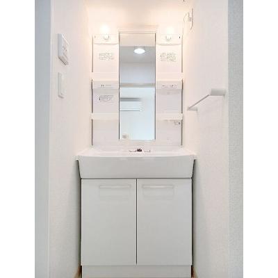 セレーノ・カーサ 301【管理NO：1-016962801-03010】 ★家具家電は申し込み後に搬入します★の物件画像