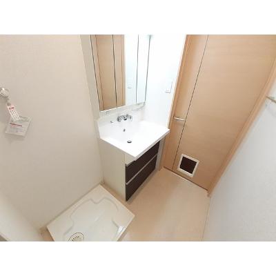 ラルジュ西金ヶ崎 101【管理NO：1-020307301-01010】 ★家具家電は申し込み後に搬入します★ ★2026年09月中旬入居可能★の物件画像