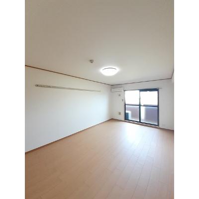 ヴィドゥ　カンパーニュ 102【管理NO：1-013750401-01020】 ★家具家電は申し込み後に搬入します 2026年09月中旬入居可能の物件画像