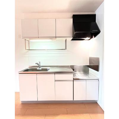 グラース 201【管理NO：1-017626801-02010】 ★家具家電は申し込み後に搬入します★の物件画像