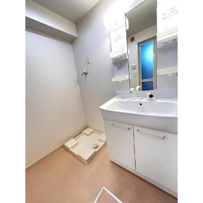 グラース 201【管理NO：1-017626801-02010】 ★家具家電は申し込み後に搬入します★の物件画像