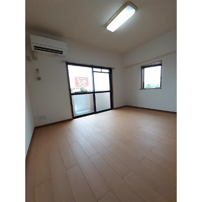 シーポート花時計 306【管理NO：1-011333001-03060】 ★家具家電は申し込み後に搬入します★の物件画像