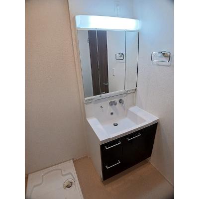 グランコート　ヌクイ 102【管理NO：1-027041801-01020】 ★家具家電は申し込み後に搬入します★の物件画像