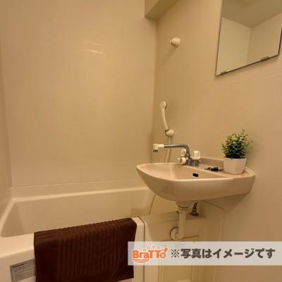BraTTo塚本リーガルV【単身者＆女性向け💓】防犯面に配慮した安心の住環境👍秋葉原駅まで徒歩8分！の物件画像