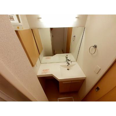 ブリーゼ 205【管理NO：1-021275301-02040】 ★家具家電は申し込み後に搬入します★の物件画像