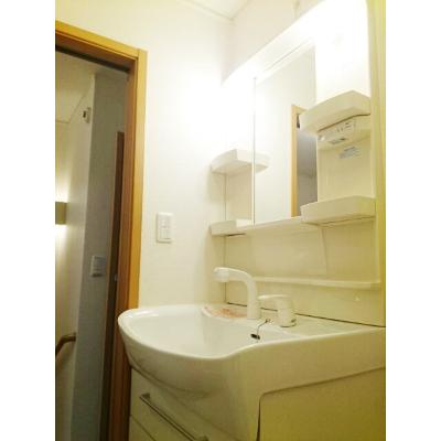 アルドール 203【管理NO：1-014869301-02030】 ★家具家電は申し込み後に搬入します★ ★2026年08月上旬入居可能★の物件画像
