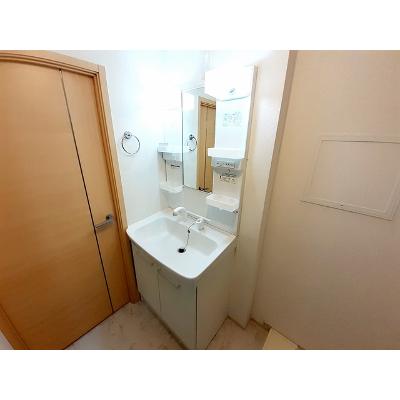 ジェントリーＢ棟 201【管理NO：1-019842501-02010】 ★家具家電は申し込み後に搬入します★ ★2026年09月上旬入居可能★の物件画像