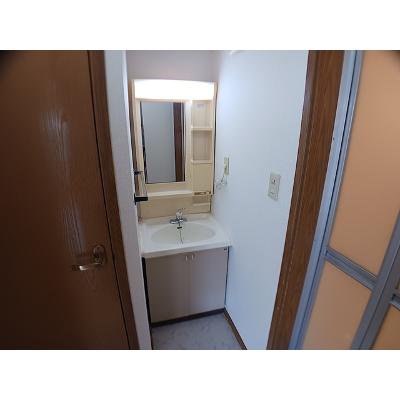 メゾン桜小路 201【管理NO：1-007466601-02010】 ★家具家電は申し込み後に搬入します★の物件画像