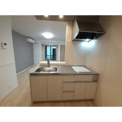 シャノワール 101【管理NO：1-026943901-01010】 ★家具家電は申し込み後に搬入します★ ★2026年08月下旬入居可能★の物件画像