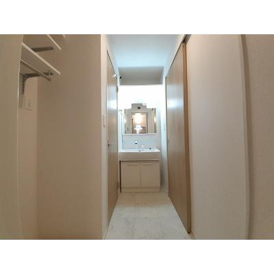 シャノワール 101【管理NO：1-026943901-01010】 ★家具家電は申し込み後に搬入します★ ★2026年08月下旬入居可能★の物件画像
