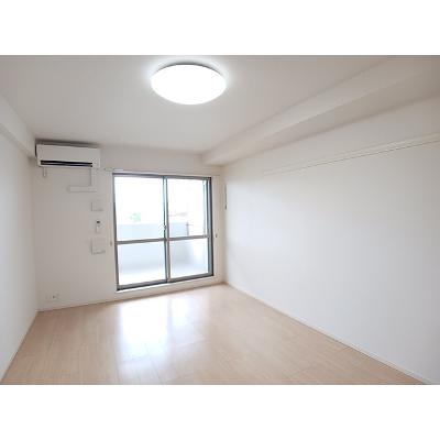 ララフラッツ 306【管理NO：1-021234301-03050】 ★家具家電は申し込み後に搬入します★の物件画像