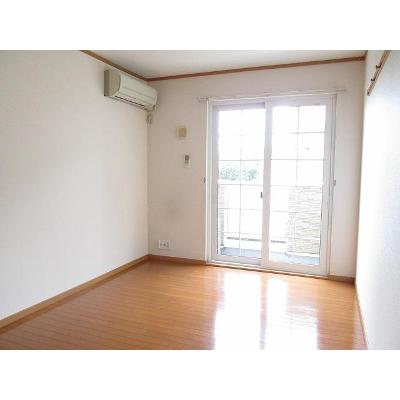 Ｋ・Ｕ・２ 102【管理NO：1-012718801-01020】 ★家具家電は申し込み後に搬入します★の物件画像