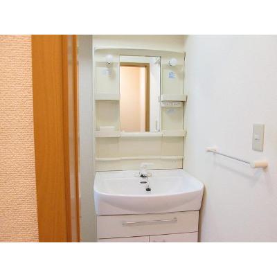 Ｋ・Ｕ・２ 102【管理NO：1-012718801-01020】 ★家具家電は申し込み後に搬入します★の物件画像