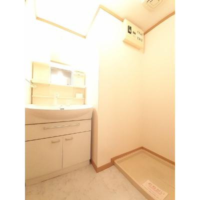アウスレーゼⅠ 201【管理NO：1-012596601-02010】 ★家具家電は申し込み後に搬入します★ ★2026年08月下旬入居可能★の物件画像