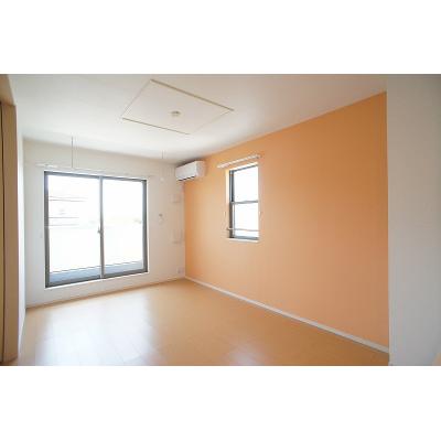 ミニヨン３ 202【管理NO：1-020531303-02020】 ★家具家電は申し込み後に搬入します★ ★2026年08月下旬入居可能★の物件画像
