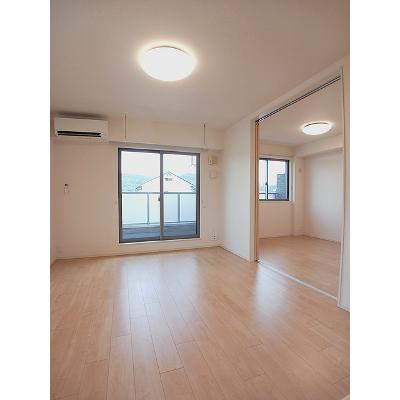 ベル　アルモニー 204【管理NO：1-024868201-02040】 ★家具家電は申し込み後に搬入します★の物件画像