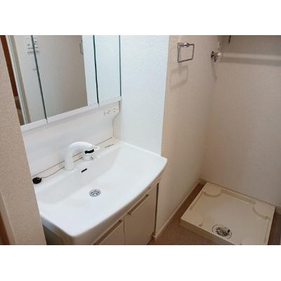クリザンテム　ピエール 202【管理NO：1-027034201-02020】 ★家具家電は申し込み後に搬入します 2026年09月中旬入居可能の物件画像