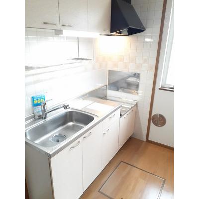 フィオーレⅠ 102【管理NO：1-010464901-01020】 ★家具家電は申し込み後に搬入します★の物件画像