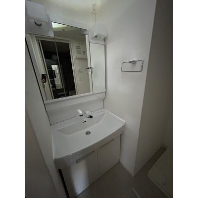 テラス　シティ　八ヶ崎 102【管理NO：1-028686401-01020】 ★家具家電は申し込み後に搬入します★の物件画像