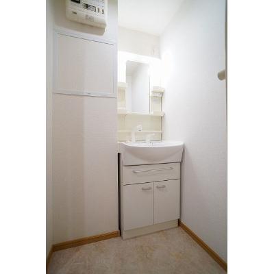 ラ・ベルソレイユ 403【管理NO：1-014600101-04030】 ★家具家電は申し込み後に搬入します★の物件画像