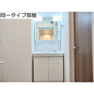 ハッピーフィールド　なのはな館 201【管理NO：1-028595401-02010】 ★家具家電は申し込み後に搬入します★ ★2026年12月上旬入居可能★の物件画像