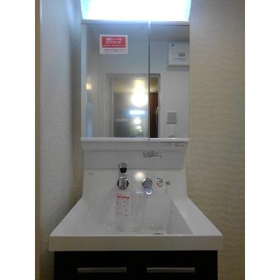 ウイング横須賀 802【管理NO：1-024230401-08020】 ★家具家電は申し込み後に搬入します 2026年09月中旬入居可能の物件画像
