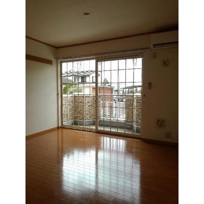 イーストヒルズ湘南 103【管理NO：1-012241601-01030】 ★家具家電は申し込み後に搬入します★ ★2026年09月上旬入居可能★の物件画像