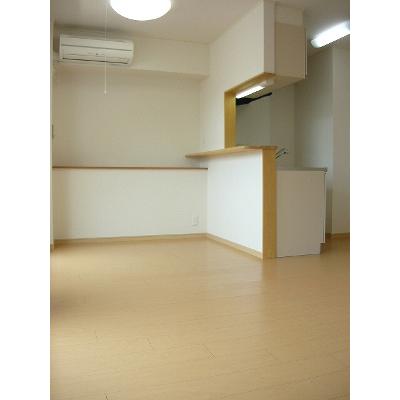 カーサ・セレーノ 202【管理NO：1-015780301-02020】 ★家具家電は申し込み後に搬入します 2026年08月中旬入居可能の物件画像