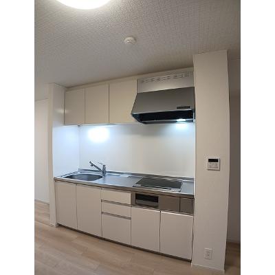 サンシャイン　フラワー 105【管理NO：1-027389401-01040】 ★家具家電は申し込み後に搬入します★の物件画像