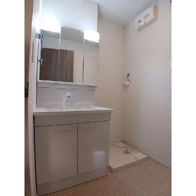 フィレ　ル　レーヴ 103【管理NO：1-027317801-01030】 ★家具家電は申し込み後に搬入します★の物件画像
