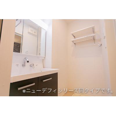 デネブ 201【管理NO：1-028717601-02010】 ★家具家電は申し込み後に搬入します 2026年12月上旬入居可能の物件画像