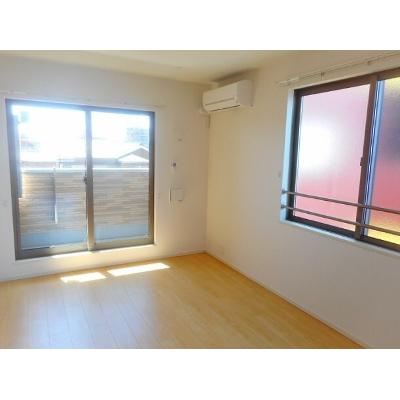 プラシード 303【管理NO：1-023693401-03030】 ★家具家電は申し込み後に搬入します 2026年08月中旬入居可能の物件画像