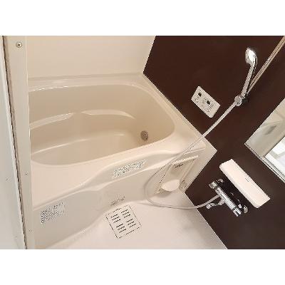 サンハイツ港 202【管理NO：1-016674901-02020】 ★家具家電は申し込み後に搬入します★ ★2026年09月中旬入居可能★の物件画像