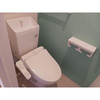 ブリーズ（Ｂｒｅｅｚｅ） 105【管理NO：1-025395001-01040】 ★家具家電は申し込み後に搬入します★の物件画像