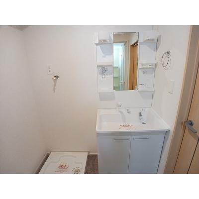 コンフォート北鶉 202【管理NO：1-020761301-02020】 ★家具家電は申し込み後に搬入します★の物件画像