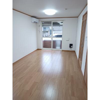 コンバラリア 103【管理NO：1-013350601-01030】 ★家具家電は申し込み後に搬入します 2026年08月下旬入居可能の物件画像